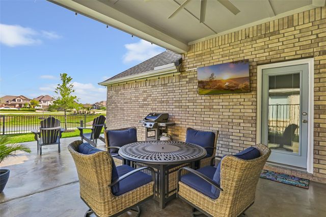 2819 Arbor Edge Crossing, La Marque, TX 77568