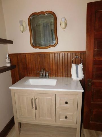 3006 W Jackson Street, Muncie, IN 47304