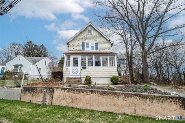 2 Reeds Lane, Stratford, CT 06614