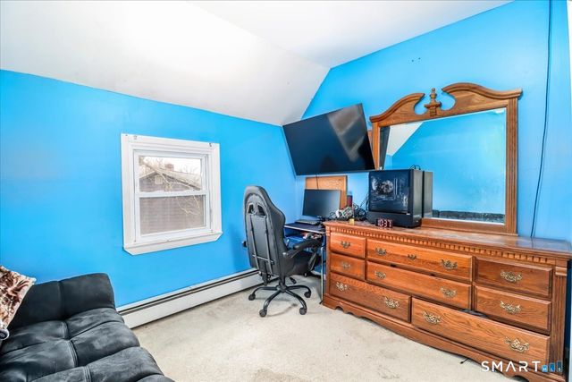 2 Reeds Lane, Stratford, CT 06614