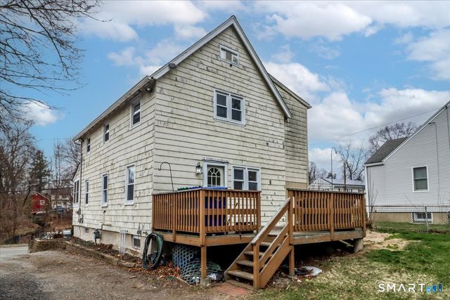 2 Reeds Lane, Stratford, CT 06614