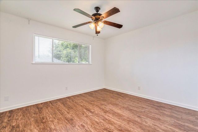 1417 Braes Ridge DR B, Austin, TX 78723