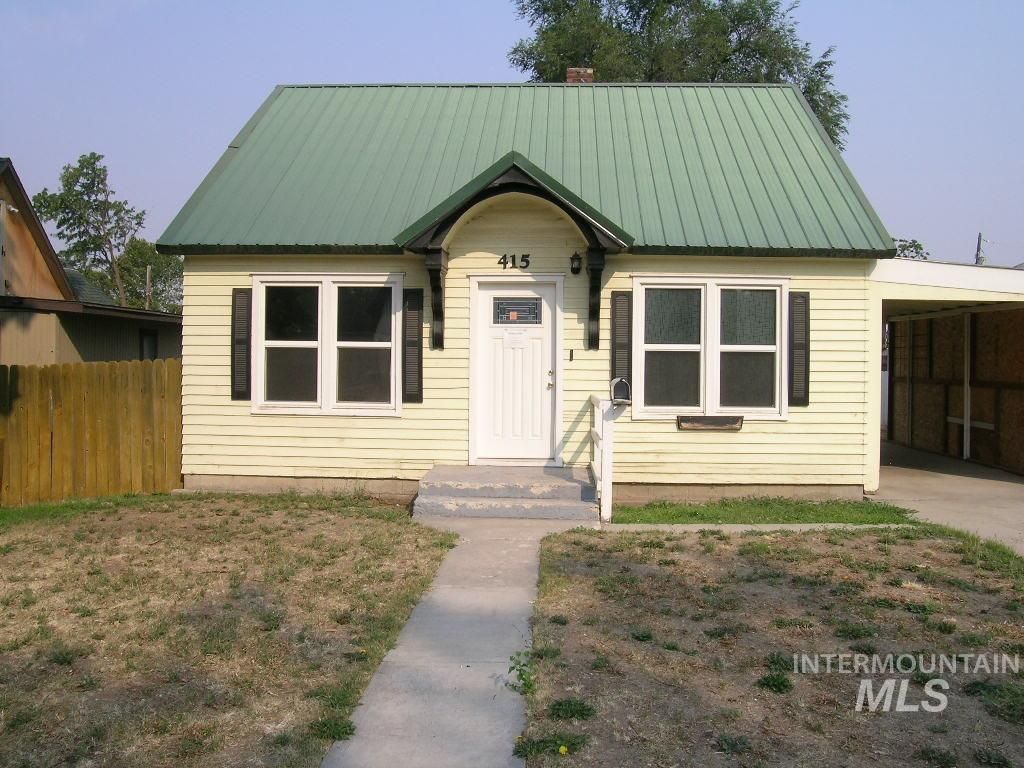 415 20th Ave N, Nampa, ID 83686 photo 1
