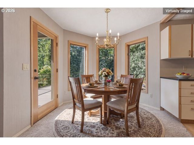 1912 SUNBURST Ter, West Linn, OR 97068
