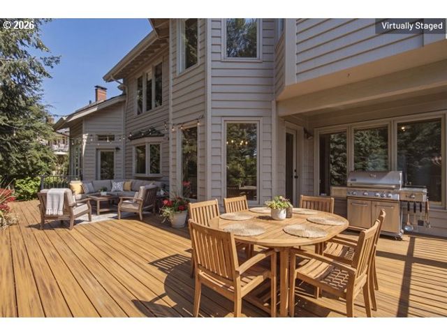 1912 SUNBURST Ter, West Linn, OR 97068