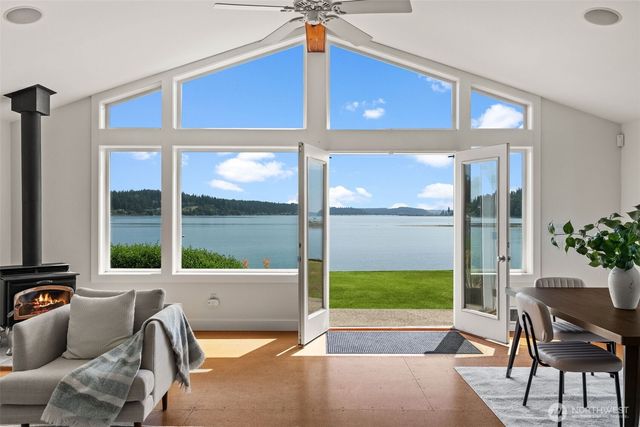 2815 Moorelands Drive NW, Gig Harbor, WA 98335