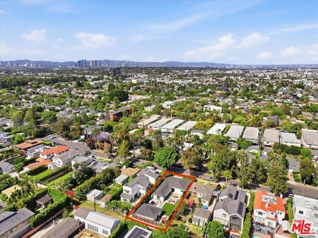 3647 Barry Avenue, Los Angeles, CA 90066