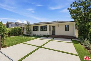 3647 Barry Avenue, Los Angeles, CA 90066
