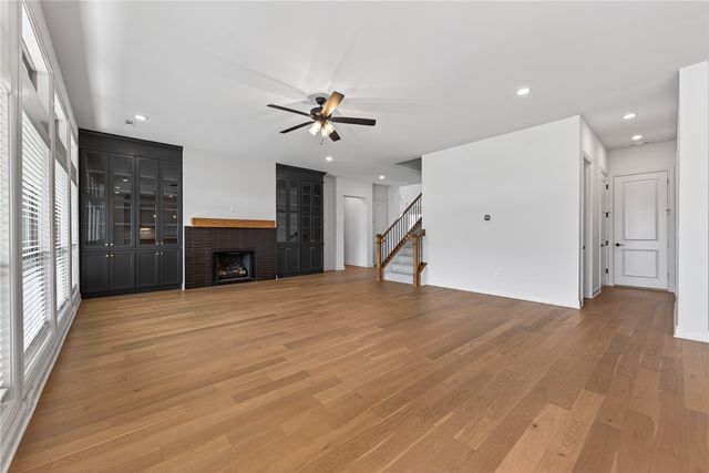 8900 W Comet Drive, Bentonville, AR 72713