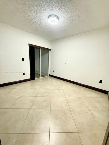 13781 SW 158th Ter 0, Miami, FL 33177