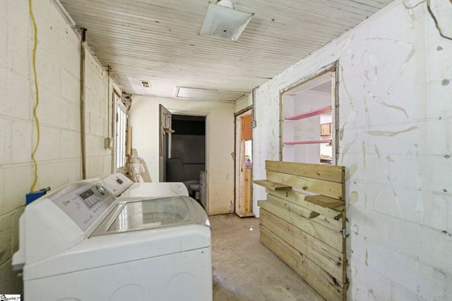 102 Jasmine Drive, Greenville, SC 29611