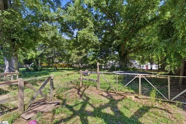 102 Jasmine Drive, Greenville, SC 29611