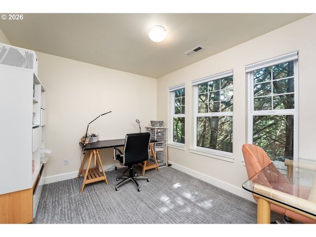 2306 Nw MILLER Rd, Portland, OR 97229