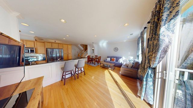 80 Fairways Drive, Middletown, NY 10940