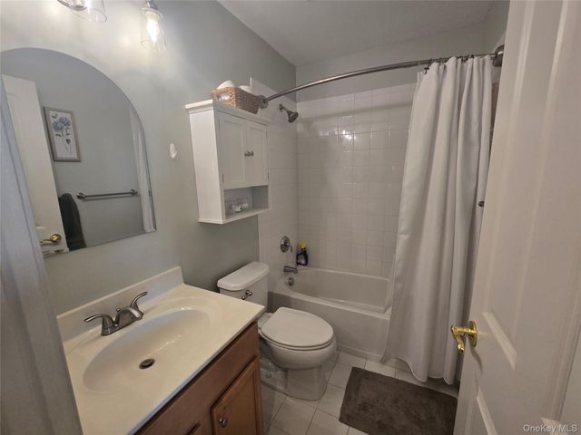 80 Fairways Drive, Middletown, NY 10940