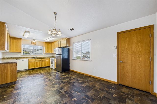 1695-1697 Oakdale Drive Drive, Mckinleyville, CA 95519