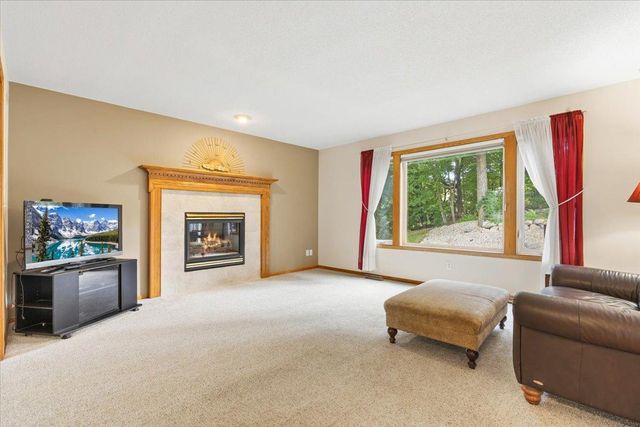8549 Woodland Curve, Saint Bonifacius, MN 55375