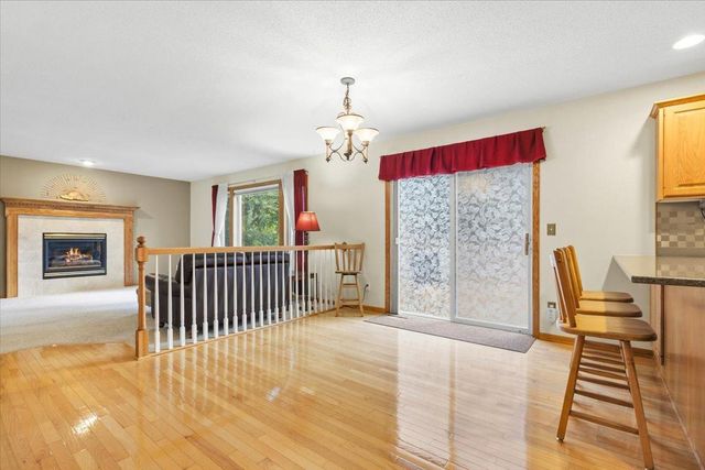8549 Woodland Curve, Saint Bonifacius, MN 55375