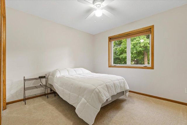 8549 Woodland Curve, Saint Bonifacius, MN 55375