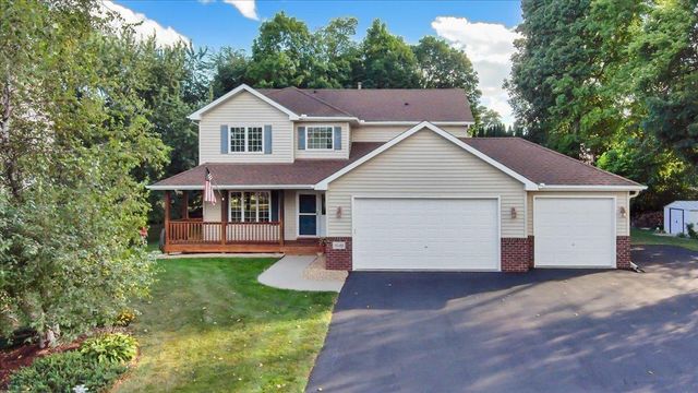 8549 Woodland Curve, Saint Bonifacius, MN 55375