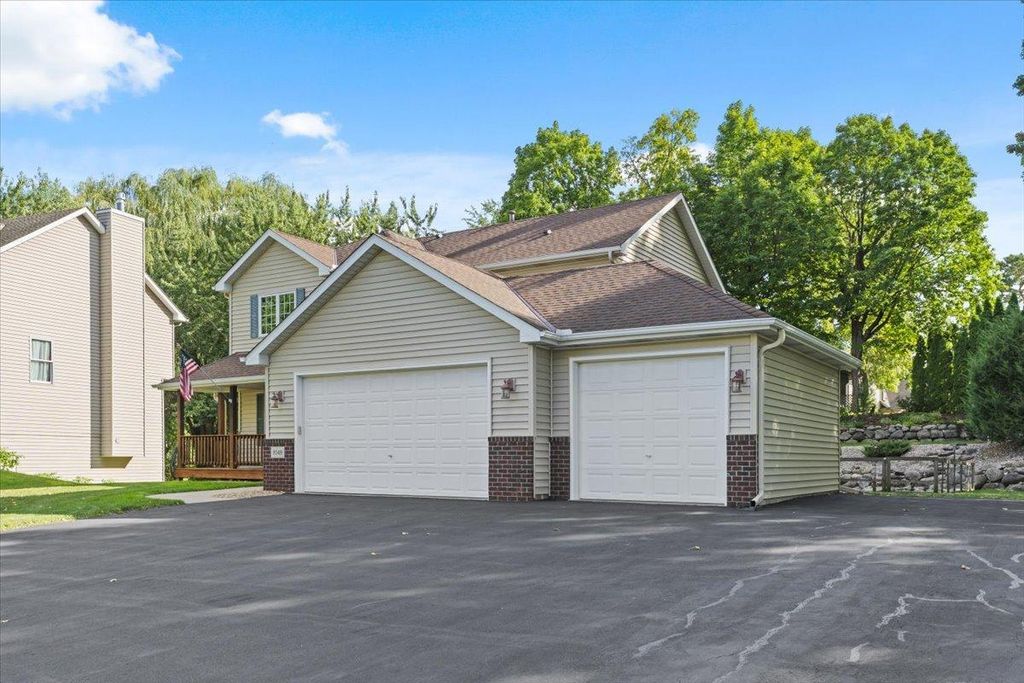 8549 Woodland Curve, Saint Bonifacius, MN 55375 — photo 2