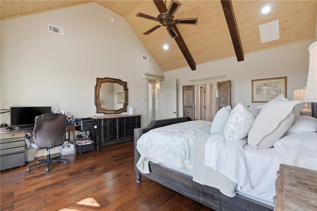 663 County Road 153, Eureka Springs, AR 72632