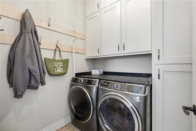 663 County Road 153, Eureka Springs, AR 72632