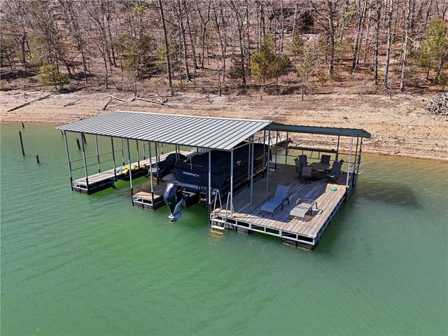 663 County Road 153, Eureka Springs, AR 72632