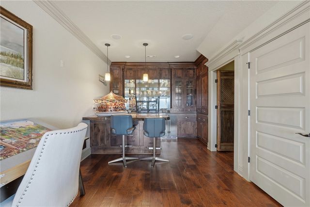 663 County Road 153, Eureka Springs, AR 72632