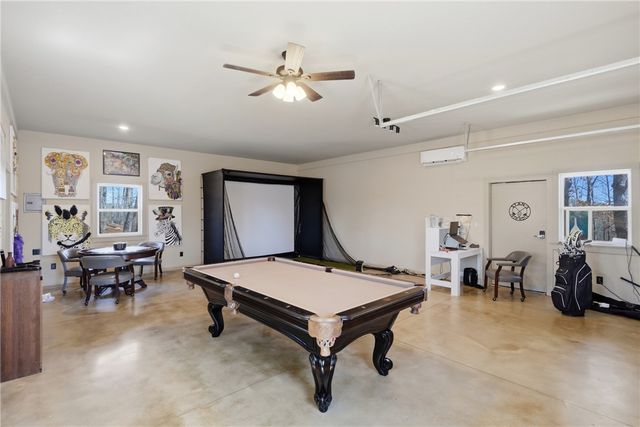 663 County Road 153, Eureka Springs, AR 72632