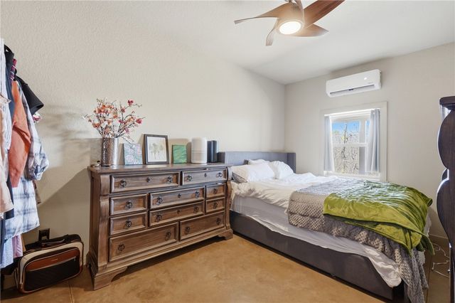 663 County Road 153, Eureka Springs, AR 72632