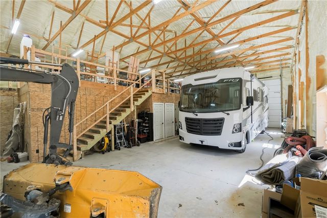 663 County Road 153, Eureka Springs, AR 72632