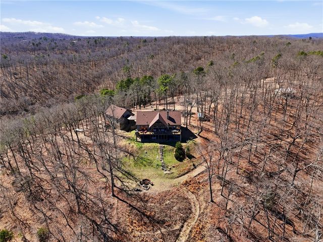663 County Road 153, Eureka Springs, AR 72632