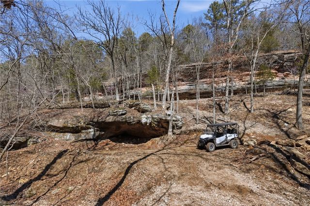 663 County Road 153, Eureka Springs, AR 72632