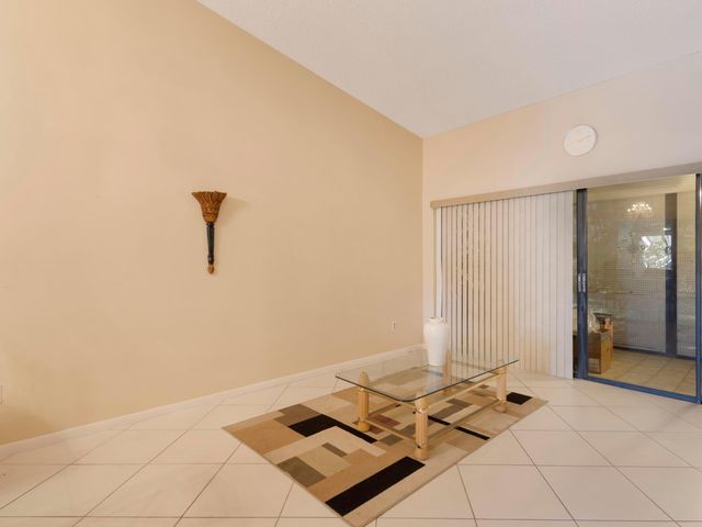 3928 Vine Trail B, Lake Worth, FL 33467