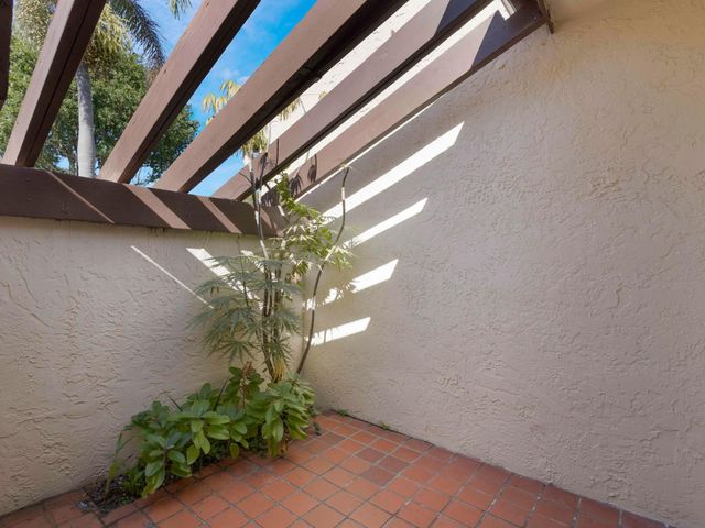 3928 Vine Trail B, Lake Worth, FL 33467