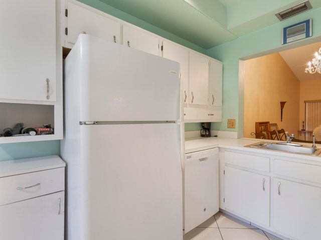 3928 Vine Trail B, Lake Worth, FL 33467