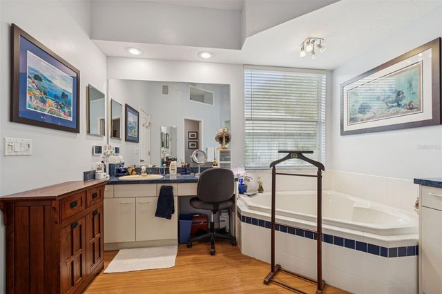 928 OAKVIEW ROAD, Tarpon Springs, FL 34689