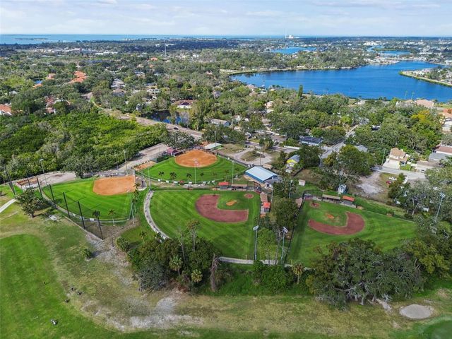 928 OAKVIEW ROAD, Tarpon Springs, FL 34689