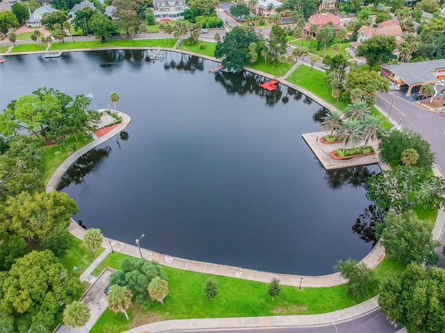 928 OAKVIEW ROAD, Tarpon Springs, FL 34689