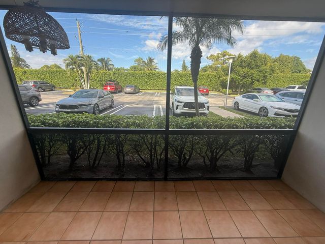 617 Sea Pine Way B1, Greenacres, FL 33415