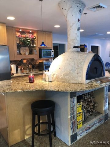 5079 Forest Road, Lewiston, NY 14092