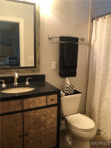 5079 Forest Road, Lewiston, NY 14092