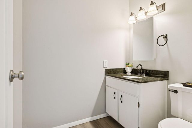 1479 Goodwin Avenue N, Oakdale, MN 55128