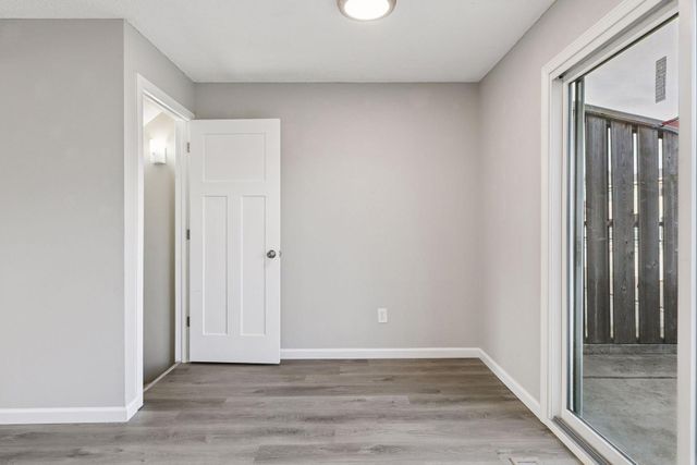 1479 Goodwin Avenue N, Oakdale, MN 55128