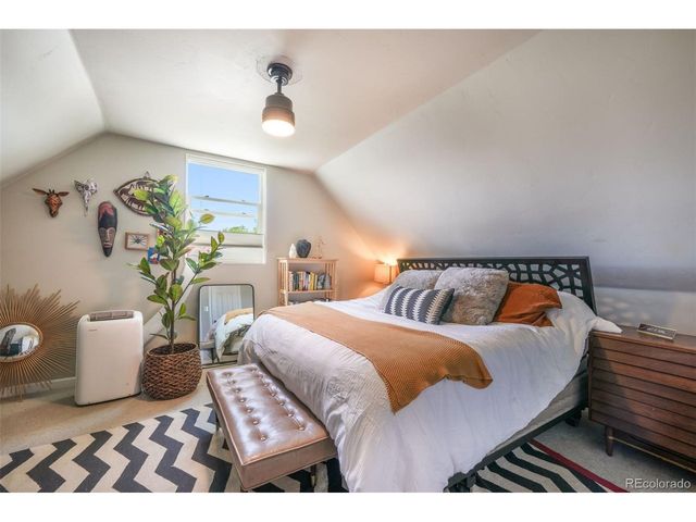 1356 N Downing St, Denver, CO 80218