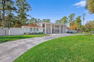 24 Windermere Lane, Houston, TX 77063