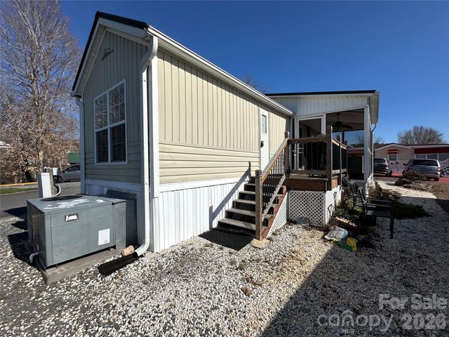 171 Grand View Drive, New London, NC 28127