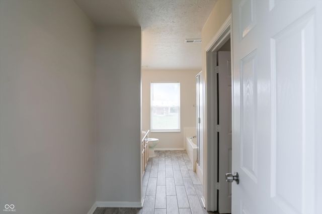 13208 Radnor Way, Fishers, IN 46038