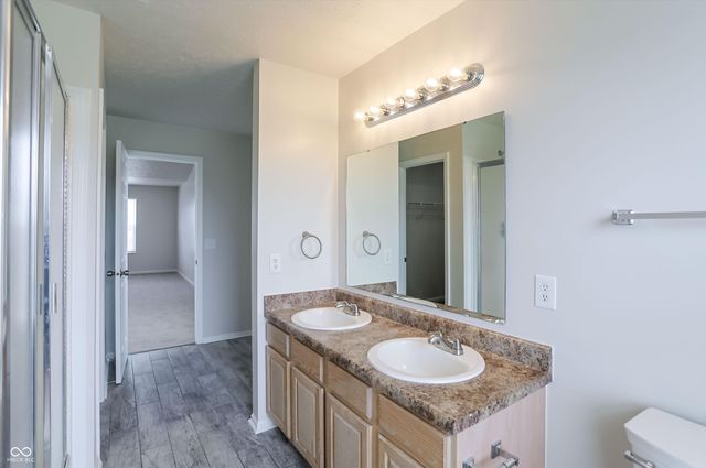 13208 Radnor Way, Fishers, IN 46038